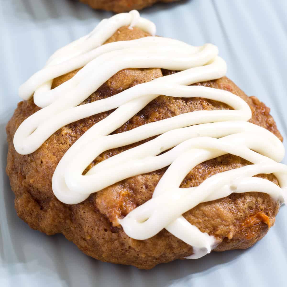 Carrot Cake Mix Cookies - Amanda's Cookin' - Cookies, Brownies, & Bars