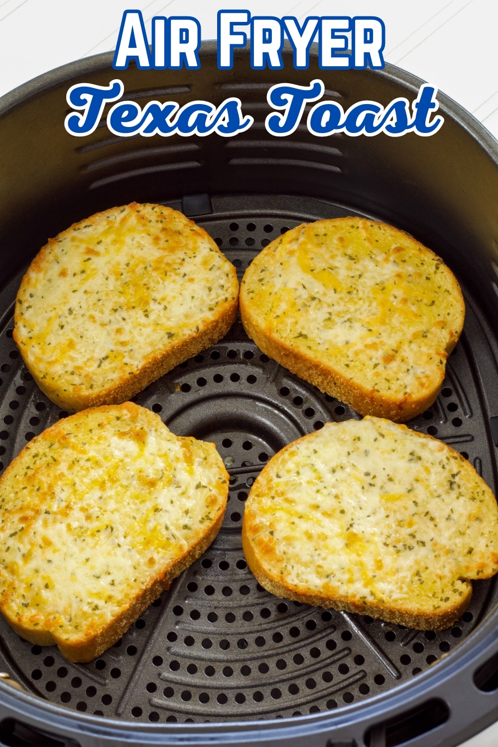 The BEST Garlic Toast Recipe (Copycat Garlic Texas Toast)
